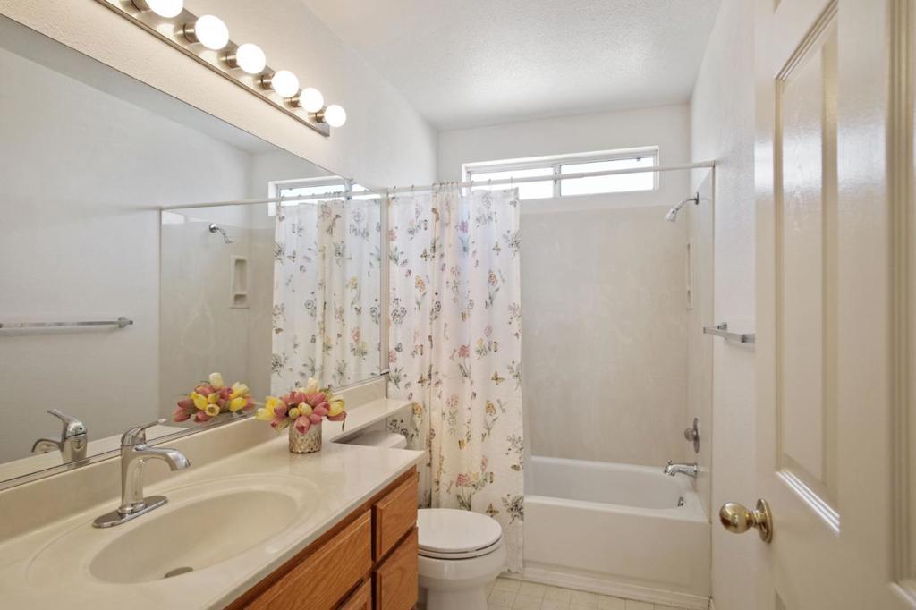 1622 Fir, Los Banos, CA 93635