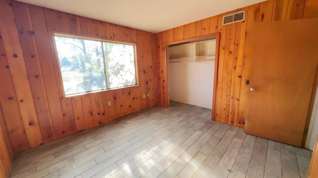 9751 Ernst Rd, Coulterville, CA 95311