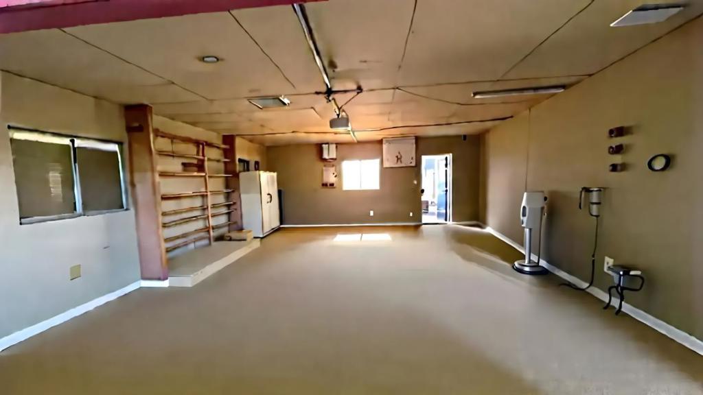 9751 Ernst Rd, Coulterville, CA 95311