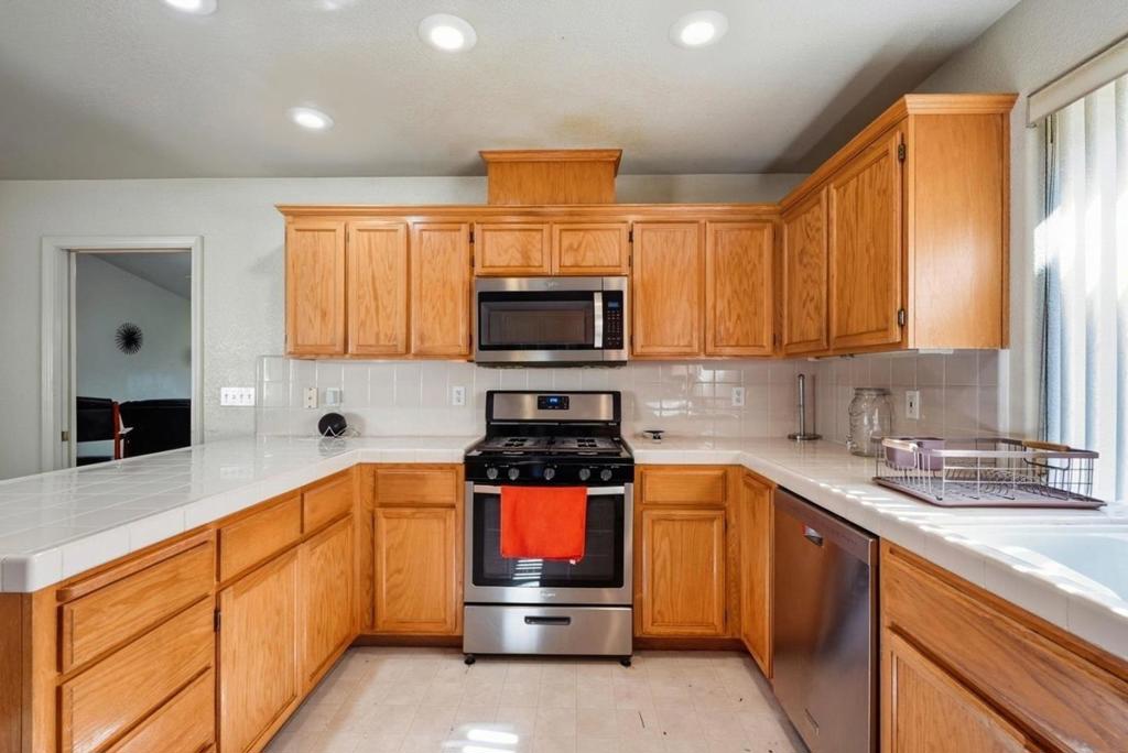 3882 Pintail Ct, Merced, CA 95340