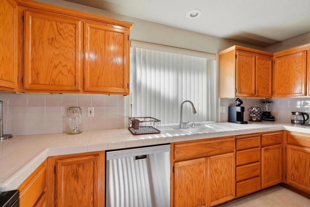 3882 Pintail Ct, Merced, CA 95340