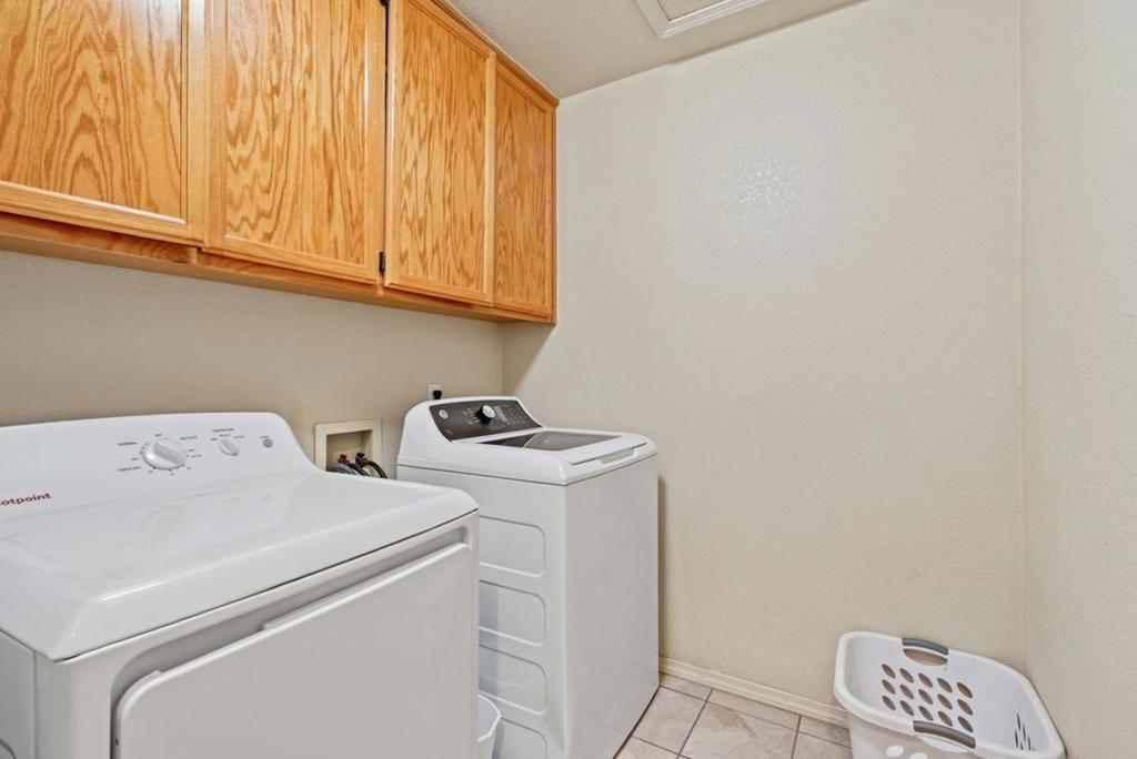 3882 Pintail Ct, Merced, CA 95340