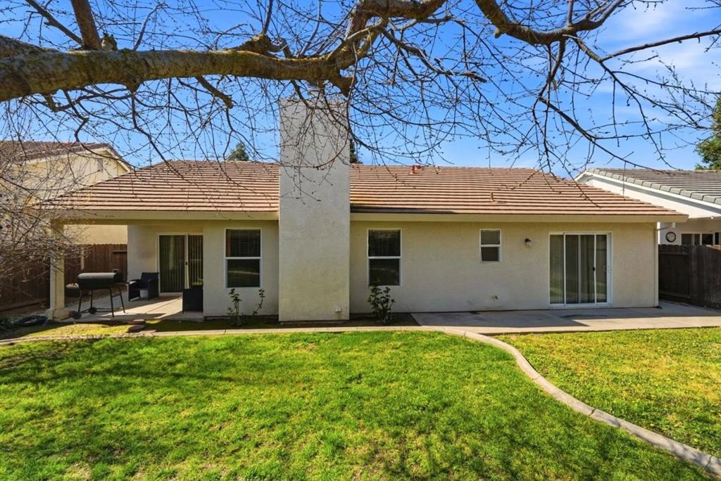 3882 Pintail Ct, Merced, CA 95340