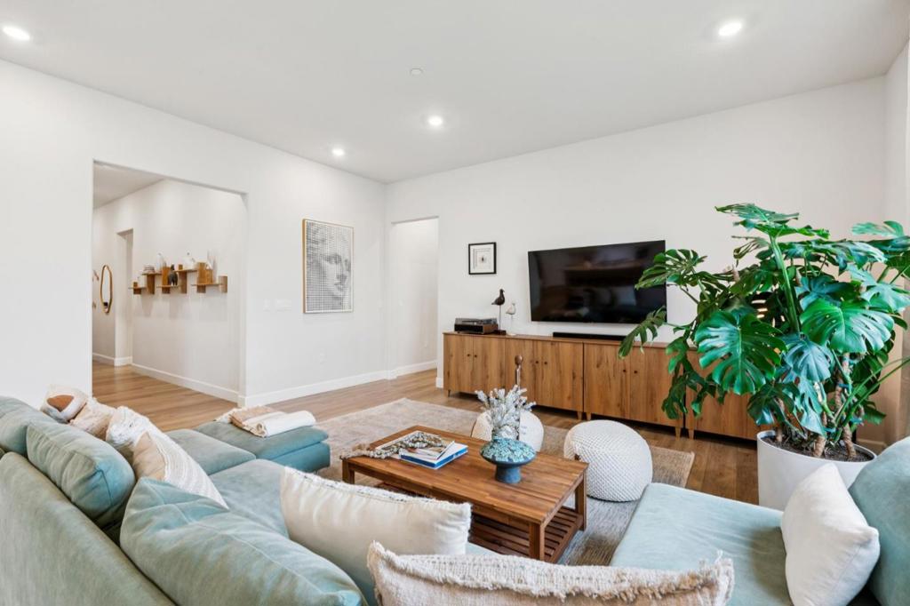 1889 Water St, Brentwood (CC), CA 94513