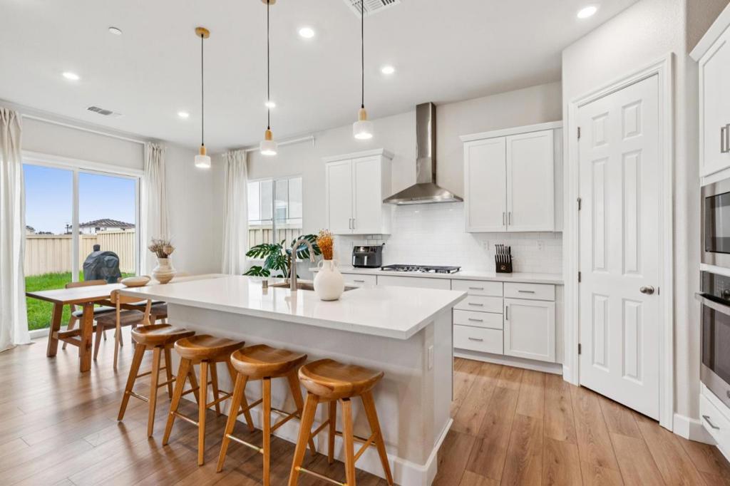 1889 Water St, Brentwood (CC), CA 94513