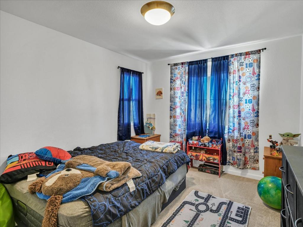 1415 Crimson Ln, Manteca, CA 95336