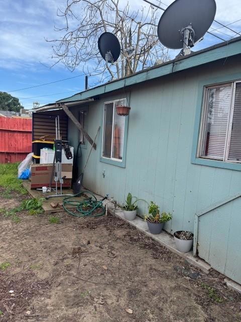 322 Poplar Ave, Manteca, CA 95336