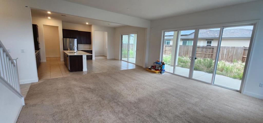 1490 Spanish Oak Ave, Manteca, CA 95337