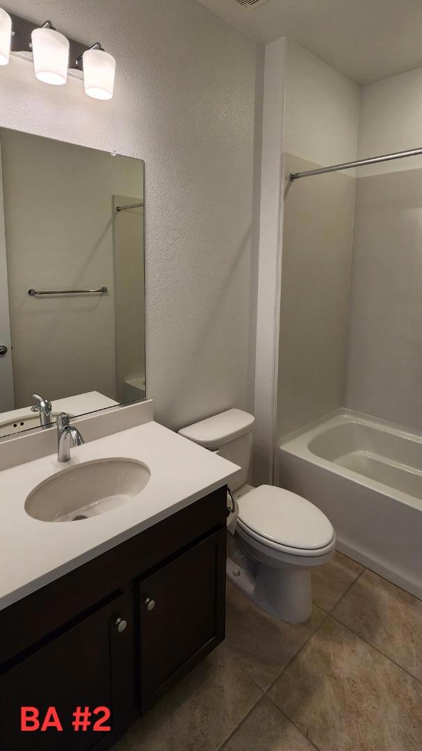 1490 Spanish Oak Ave, Manteca, CA 95337