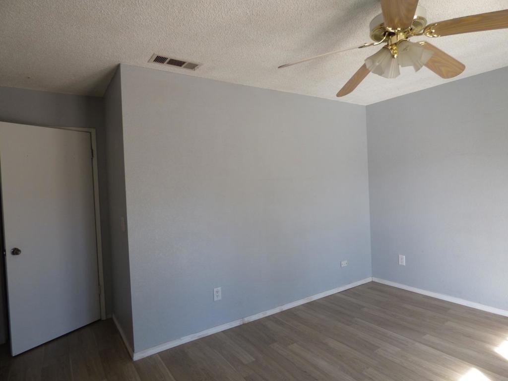 5850 E Ramona Ave, Fresno, CA 93727