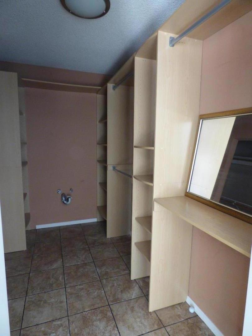 5850 E Ramona Ave, Fresno, CA 93727