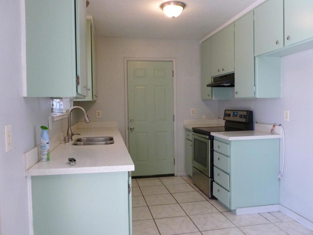 460 SE Jeremy Ct, Oakdale, CA 95361