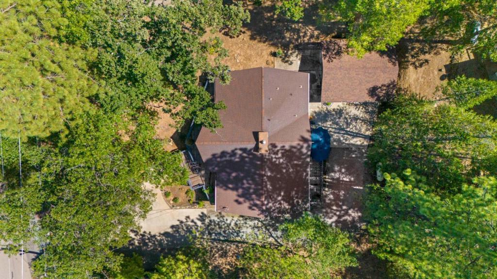 19271 Pine Mountain Dr, Groveland, CA 95321