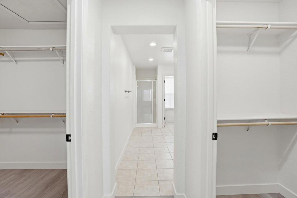 381 Honeybell St, Los Banos, CA 93635