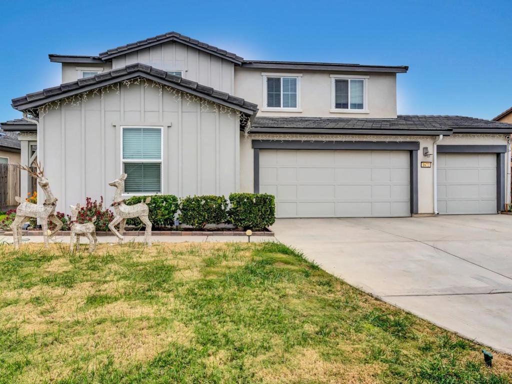 1672 Thistle Ln, Los Banos, CA 93635