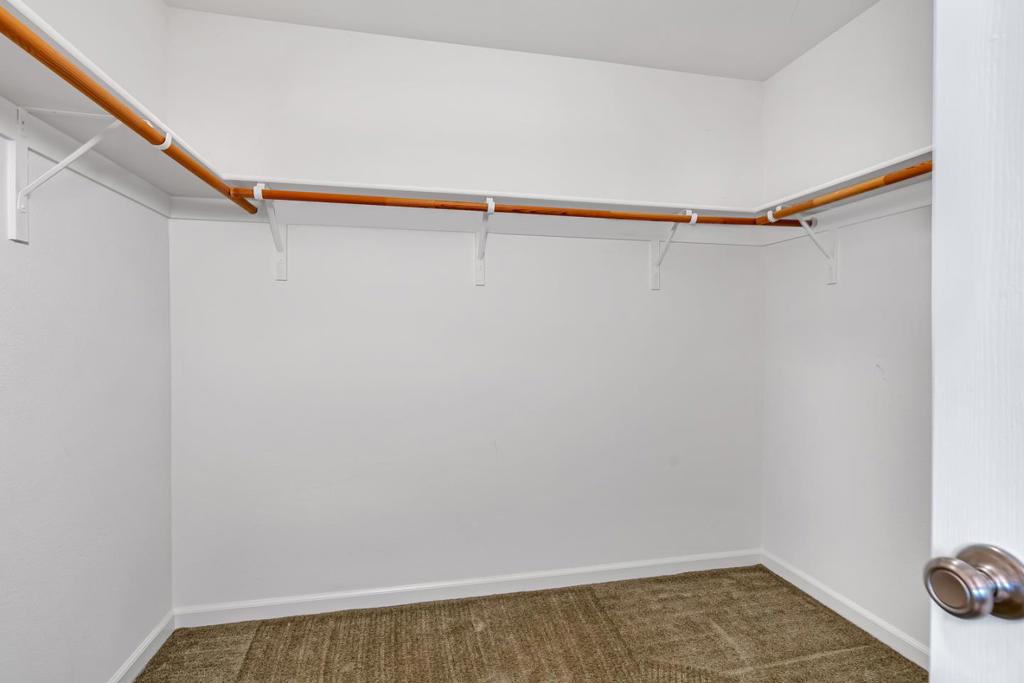 29471 Sonora Dr, Santa Nella, CA 95322