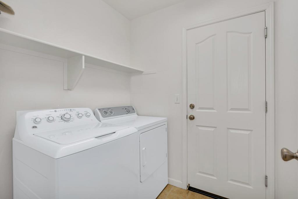 29471 Sonora Dr, Santa Nella, CA 95322