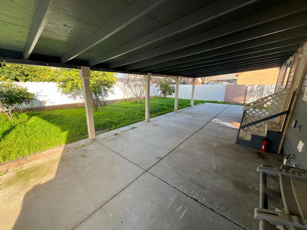 212 F St, Los Banos, CA 93635