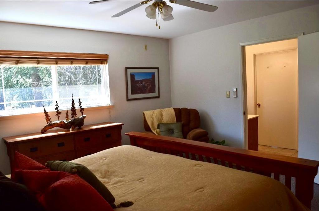 18727 Broadhurst Dr, Twain Harte, CA 95383