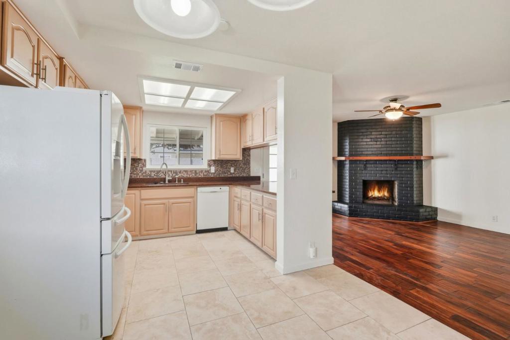 2016 Westboro Ln, Manteca, CA 95336