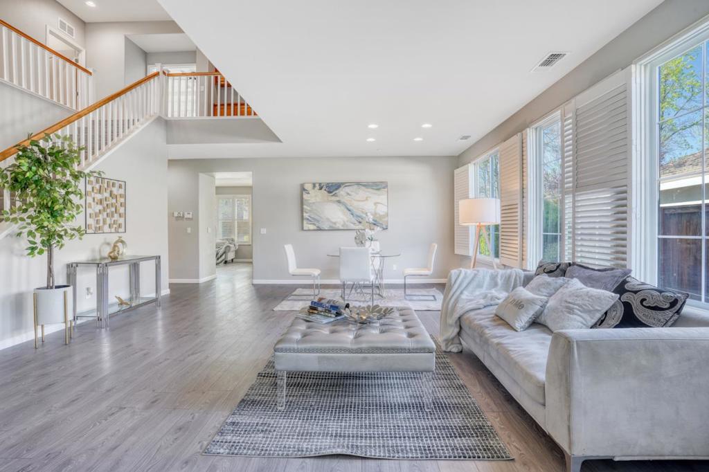 262 W Country Club Dr, Brentwood (CC), CA 94513