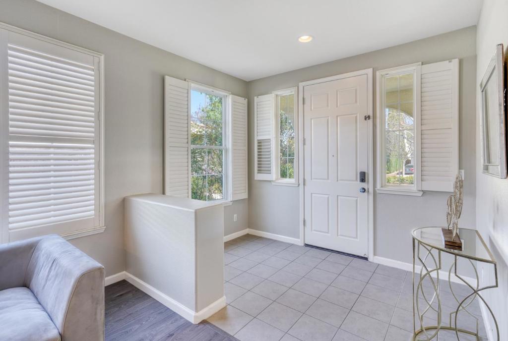 262 W Country Club Dr, Brentwood (CC), CA 94513