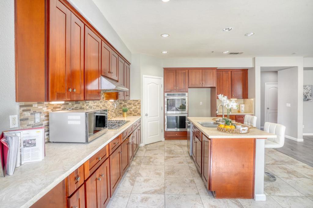 262 W Country Club Dr, Brentwood (CC), CA 94513