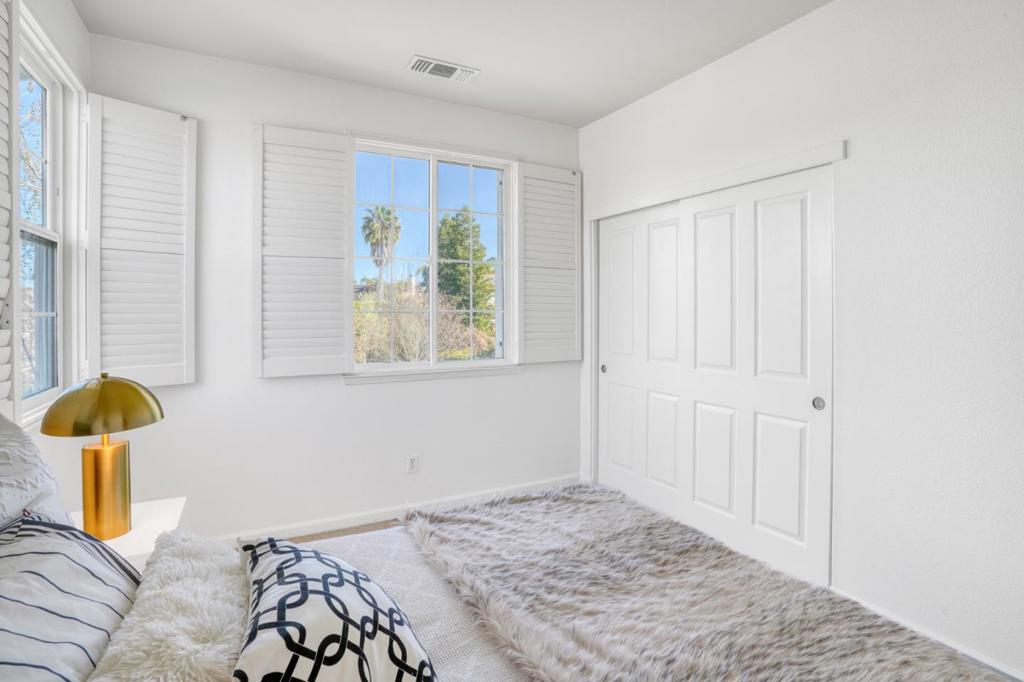 262 W Country Club Dr, Brentwood (CC), CA 94513