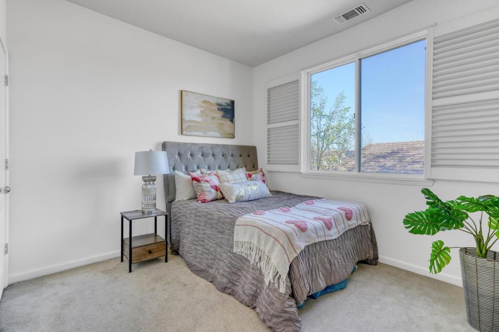 262 W Country Club Dr, Brentwood (CC), CA 94513