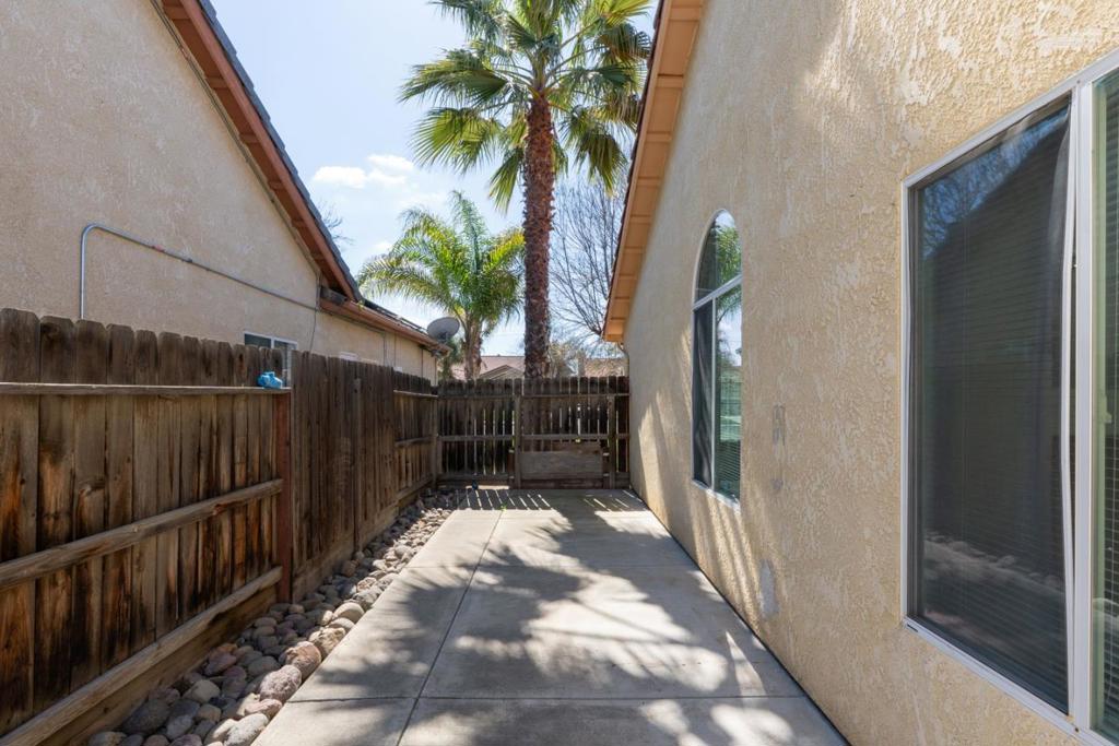 644 Winemaker St, Los Banos, CA 93635