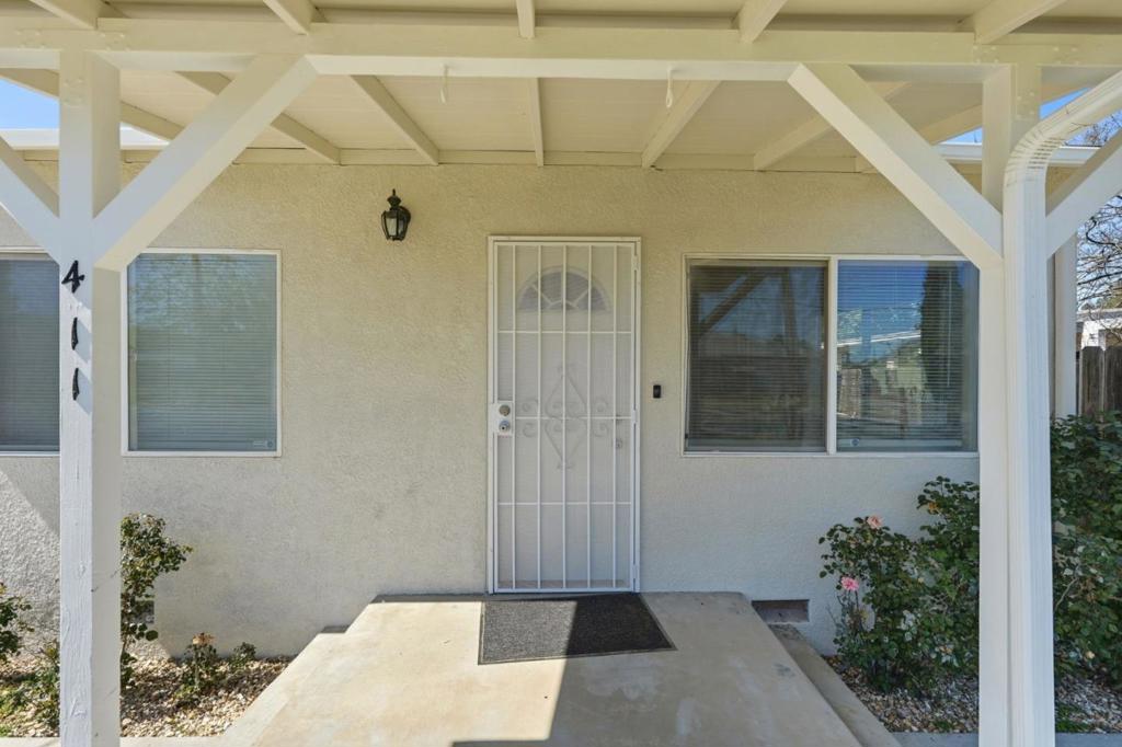 411 Bothun Rd, Turlock, CA 95380