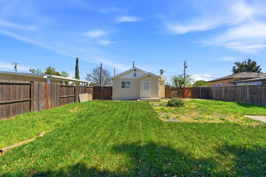 411 Bothun Rd, Turlock, CA 95380