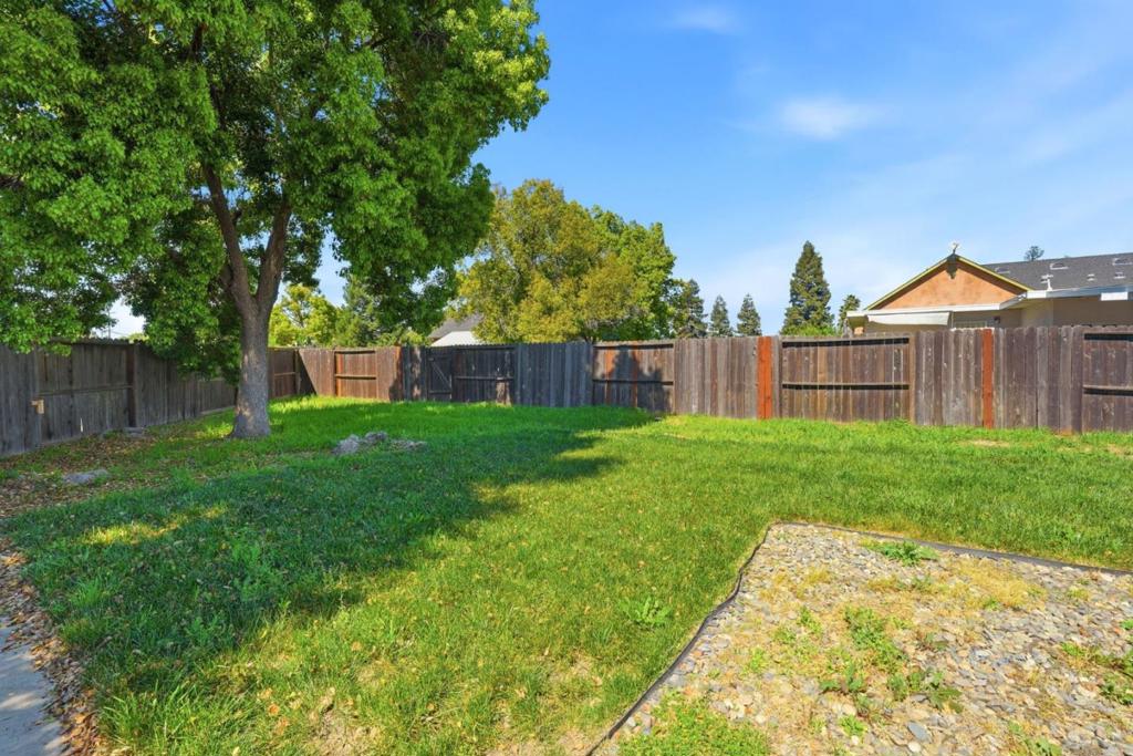 411 Bothun Rd, Turlock, CA 95380