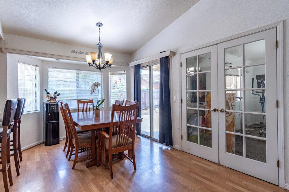 2135 Arroyo Ct, Los Banos, CA 93635