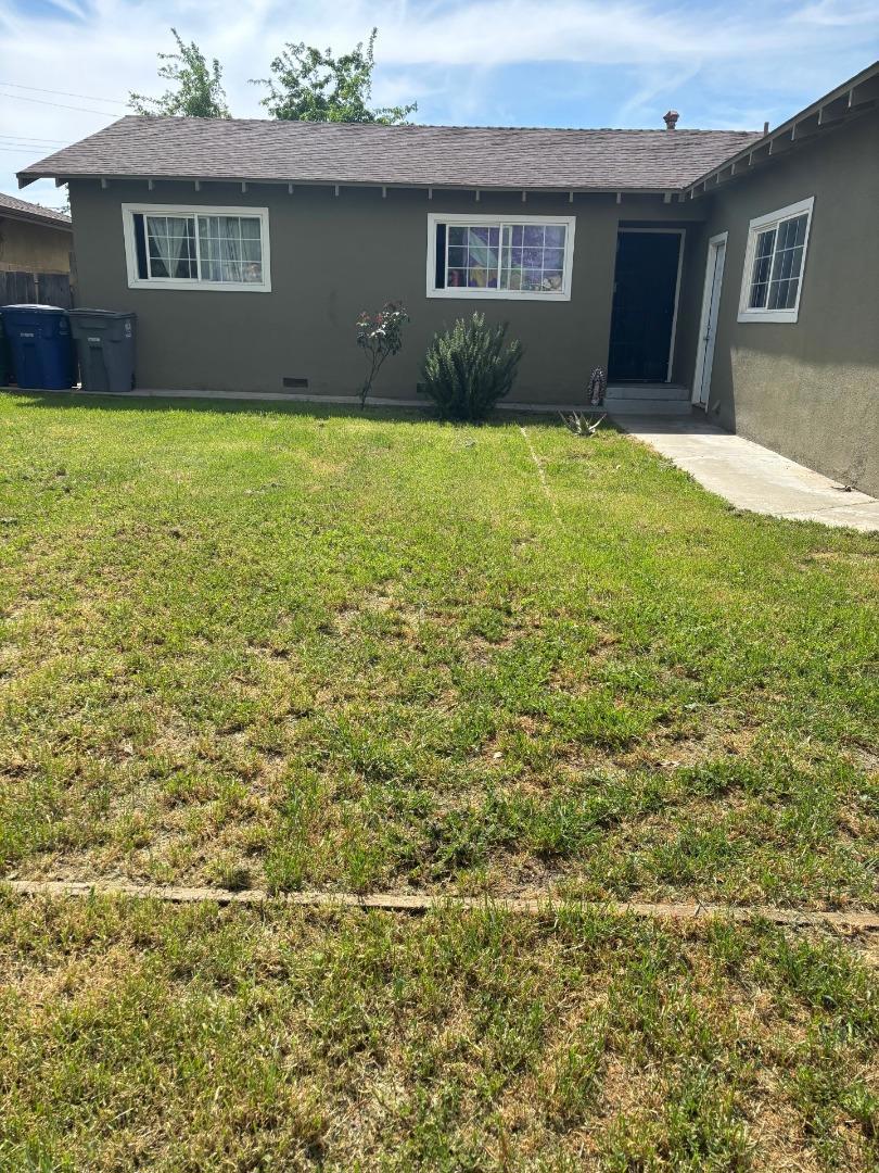 517 Pinion St, Los Banos, CA 93635