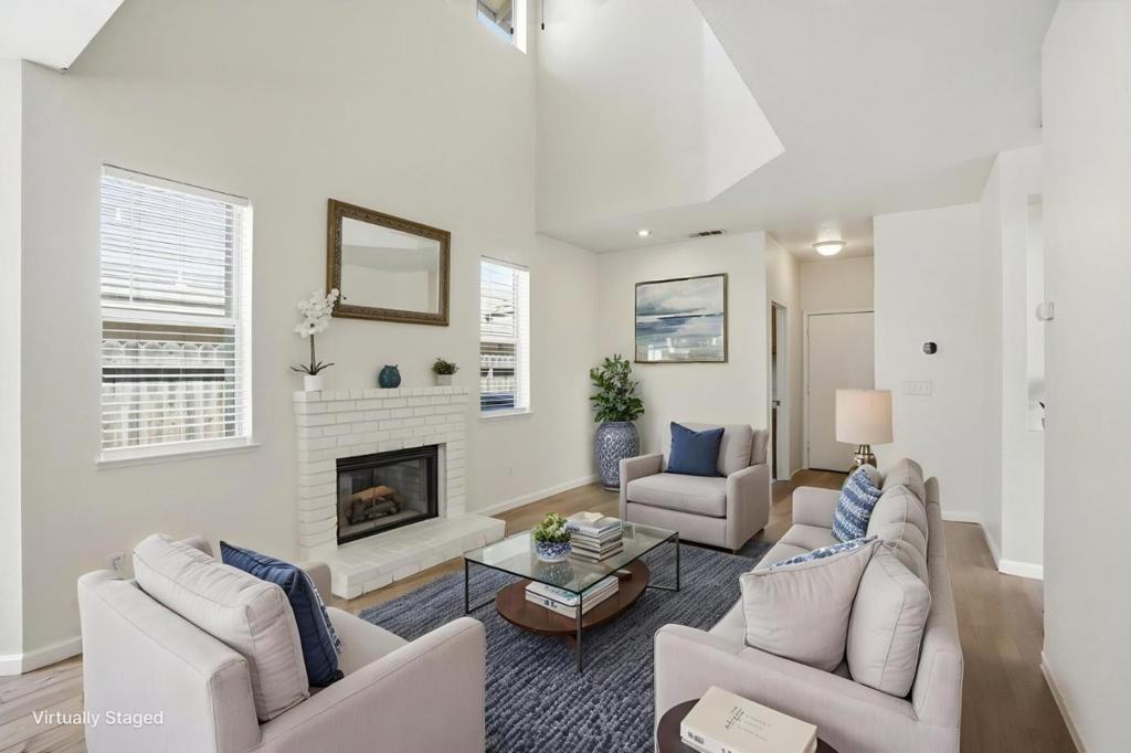 1974 Rainier Dr, Los Banos, CA 93635