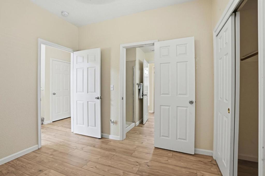 1974 Rainier Dr, Los Banos, CA 93635