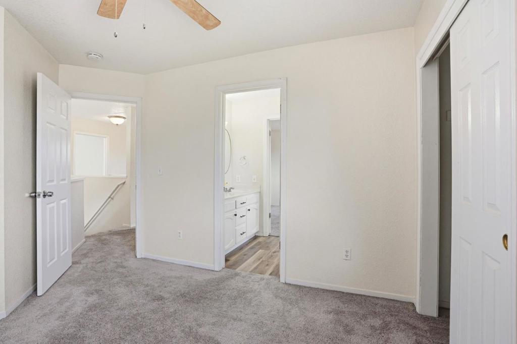 1974 Rainier Dr, Los Banos, CA 93635