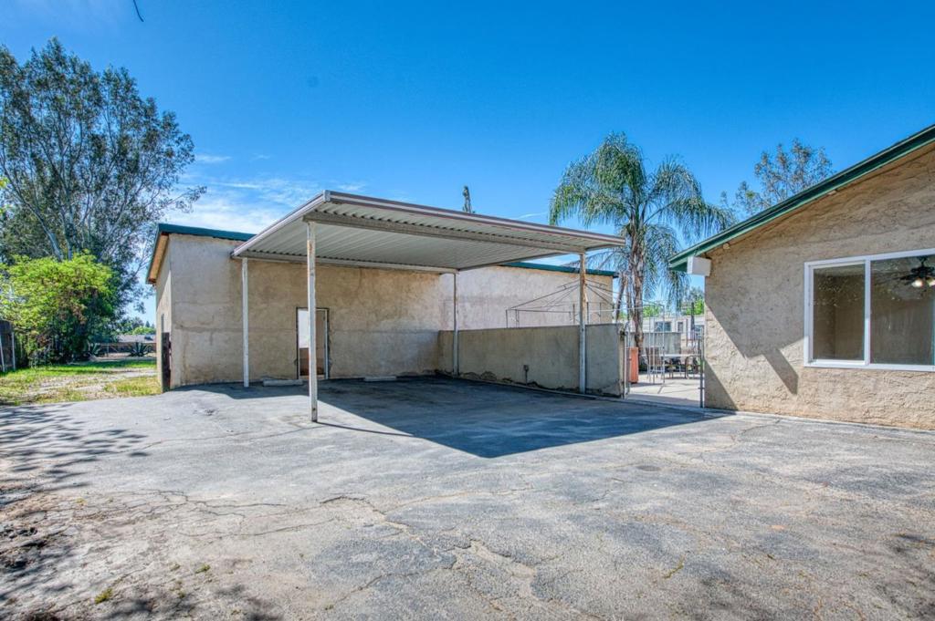 4355 W Shields Ave, Fresno, CA 93722