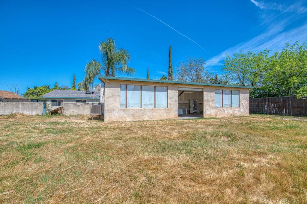 4355 W Shields Ave, Fresno, CA 93722