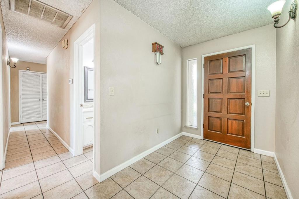 4355 W Shields Ave, Fresno, CA 93722