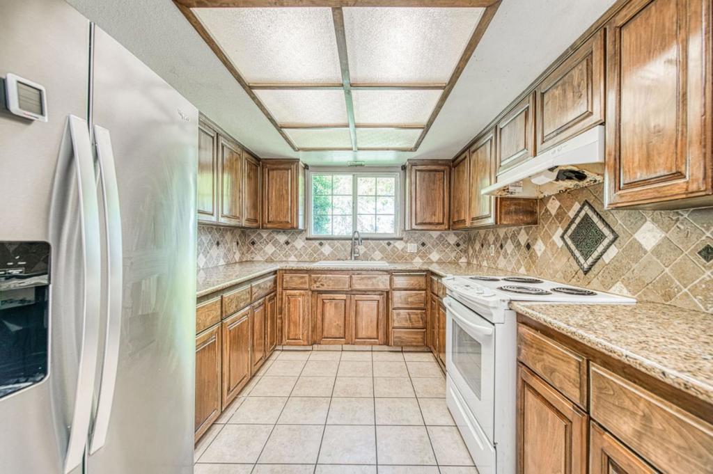 4355 W Shields Ave, Fresno, CA 93722