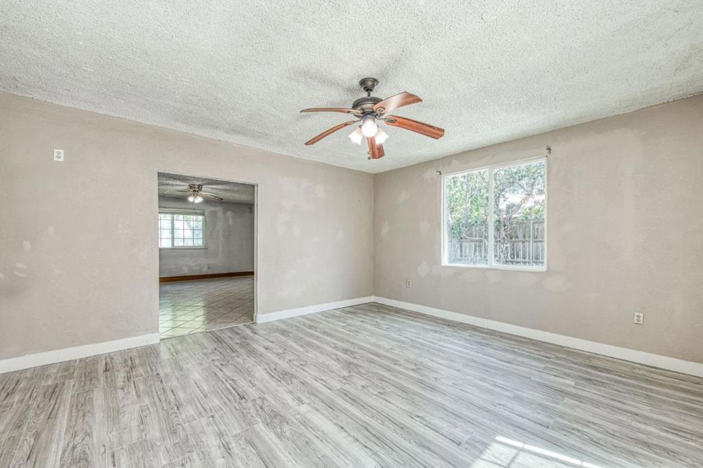 4355 W Shields Ave, Fresno, CA 93722