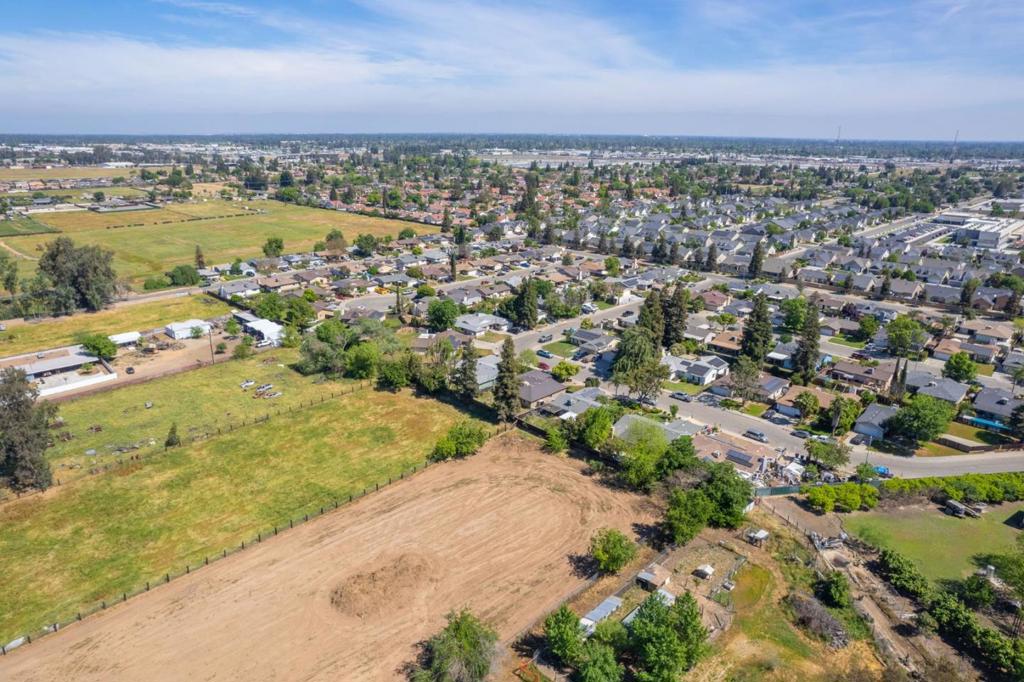 4355 W Shields Ave, Fresno, CA 93722