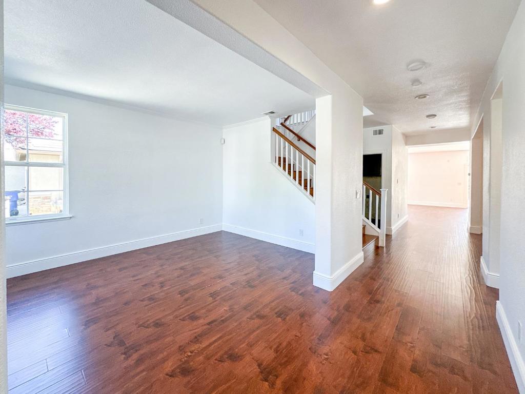 1444 Mendocino Creek Dr, Patterson, CA 95363