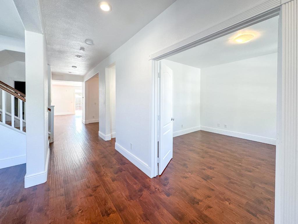 1444 Mendocino Creek Dr, Patterson, CA 95363