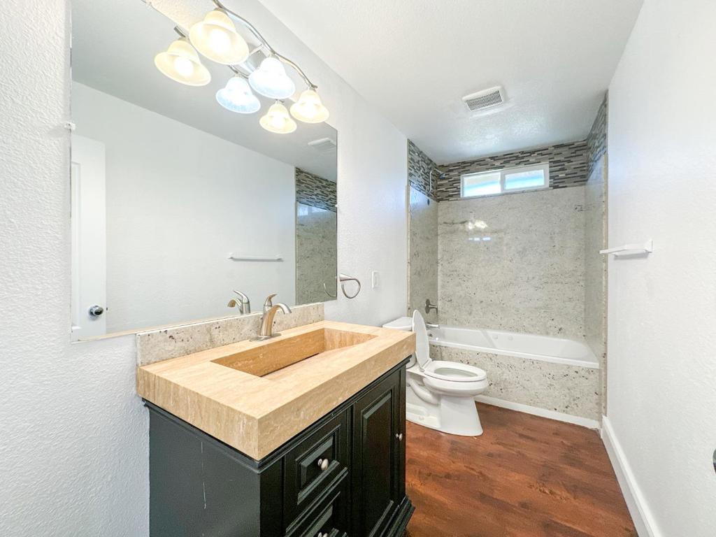 1444 Mendocino Creek Dr, Patterson, CA 95363