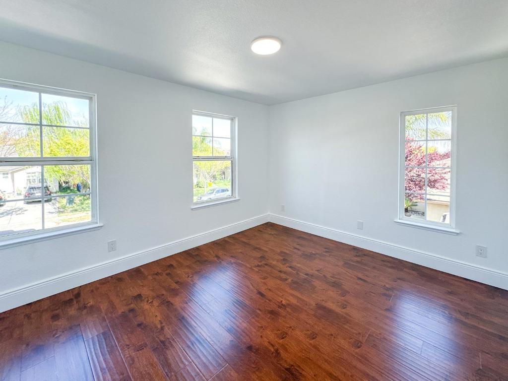 1444 Mendocino Creek Dr, Patterson, CA 95363