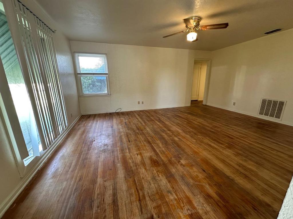 2042 E Mayfair, Fresno, CA 93703