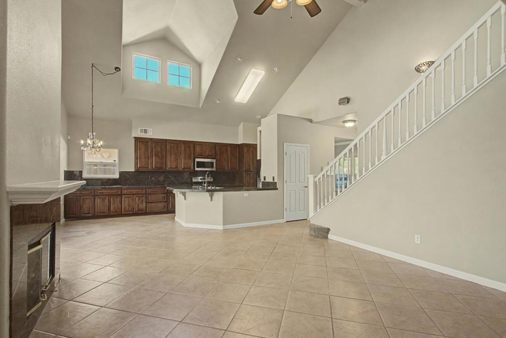 1753 Mills, Los Banos, CA 93635